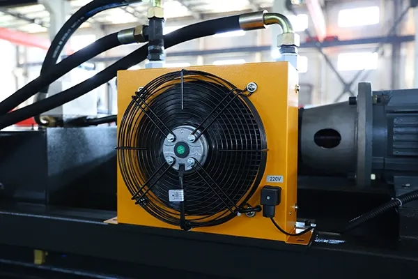 Swing Shearing Machine Hydraulic Oil Cooling Device